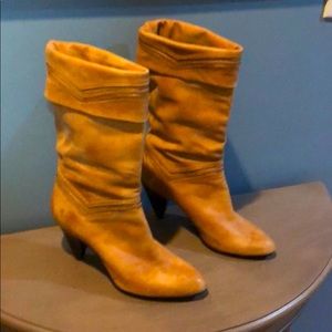 Women’s boots